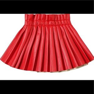 Girls pleated skirt